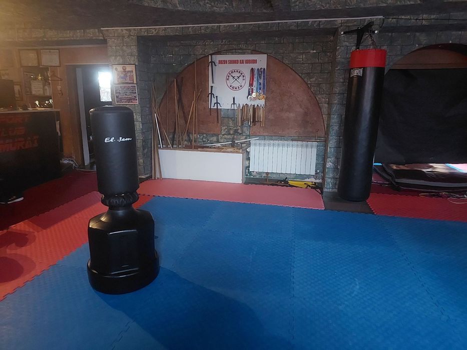 Здам в оренду приміщення в місті Іршава.