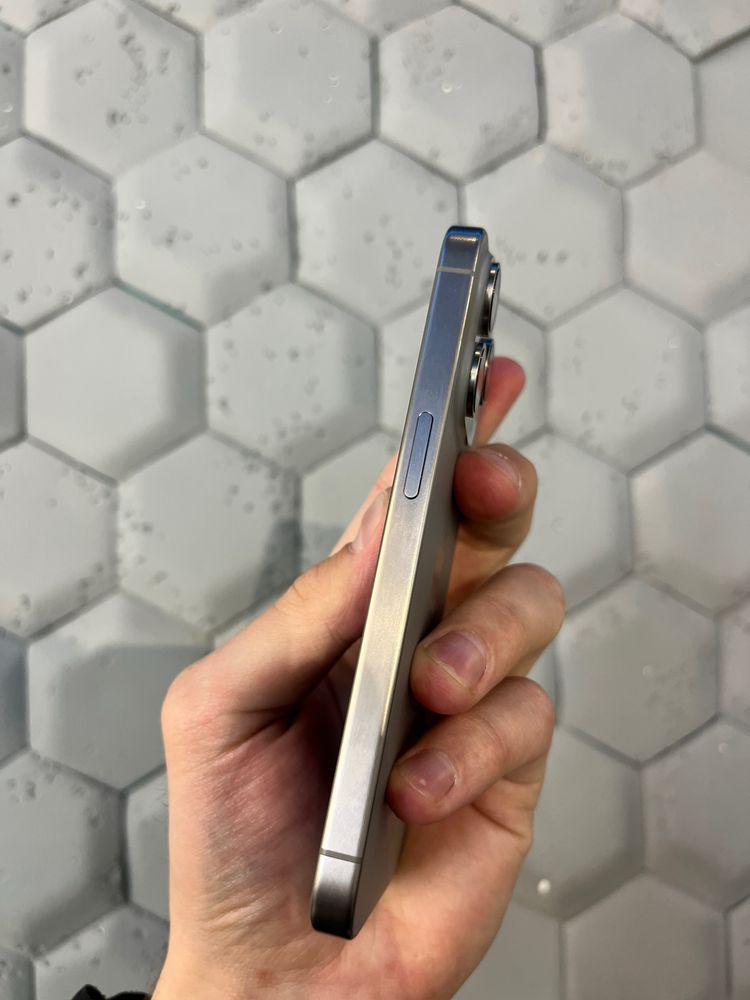 iPhone 15 Pro 128Gb Natural Titanium