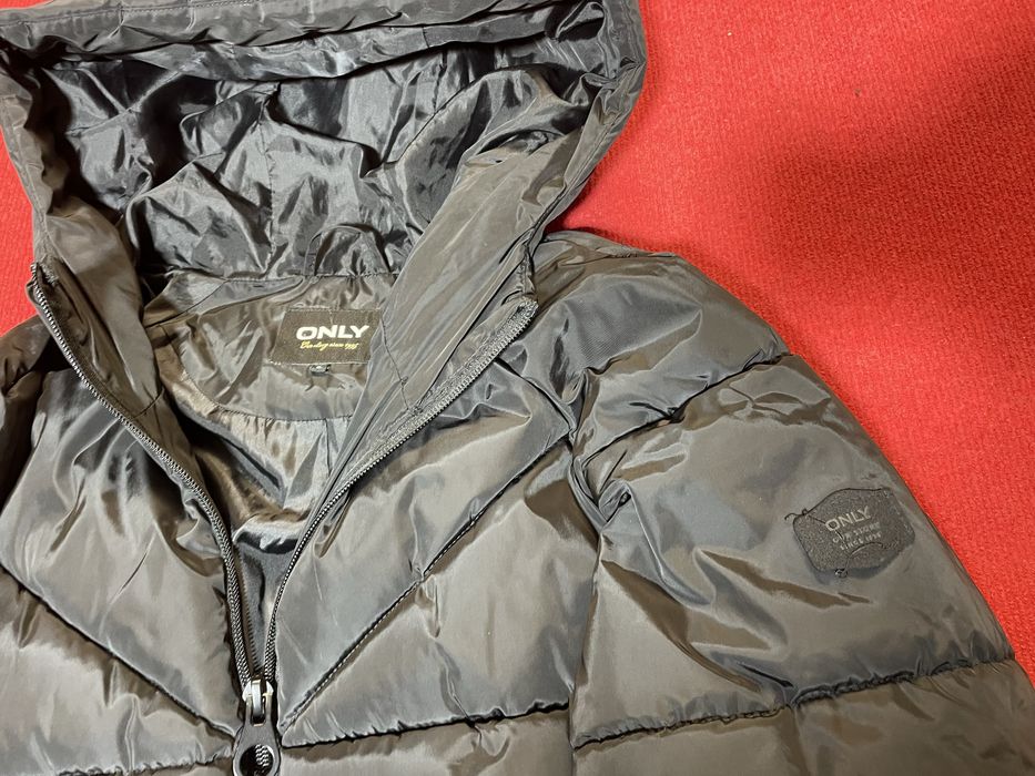 Жіночий пуховик  Villa