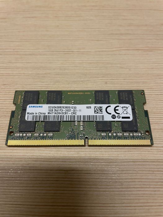 Pamięć RAM DDR4 Samsung 16GB PC4 2400MHz M471A2K43CB1-CRC SODIMM