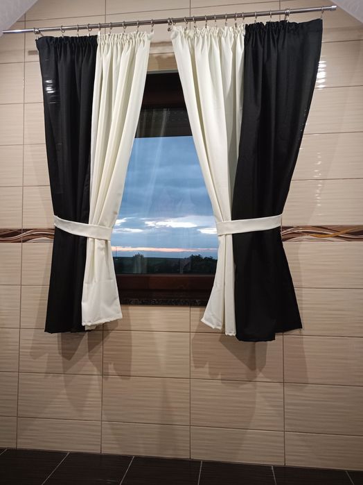 Zasłony dwukolorowe