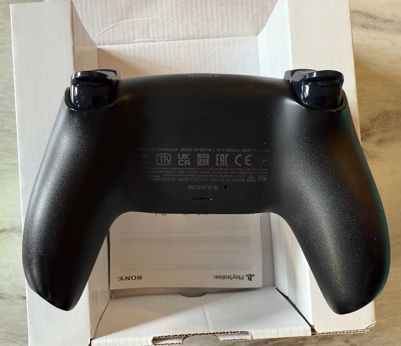 Pad PS5 DualSense BLACK/ Czarny