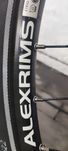 Sprzedam kola rowerowe 28cali alexrims novatec