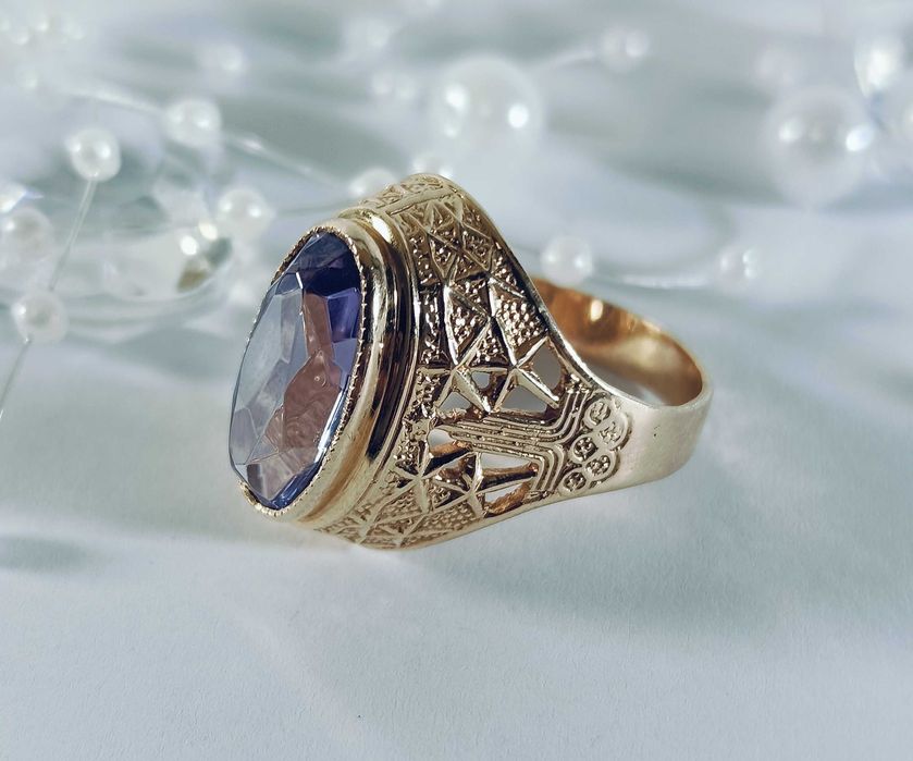 Piękny złoty pierścionek 9,44G 585