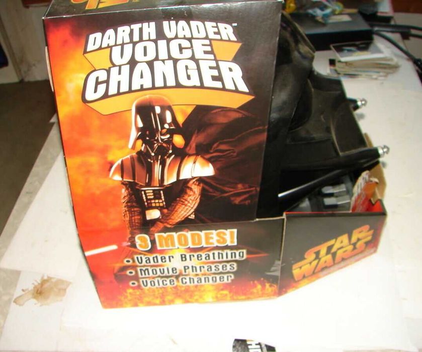 Шлем Дарт Вейдера с модуляцией голоса новый в упаковке