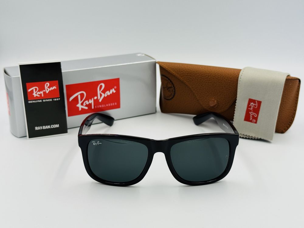 Солнцезащитные очки Ray Ban Justin 4165 Glossy Black 54мм стекло