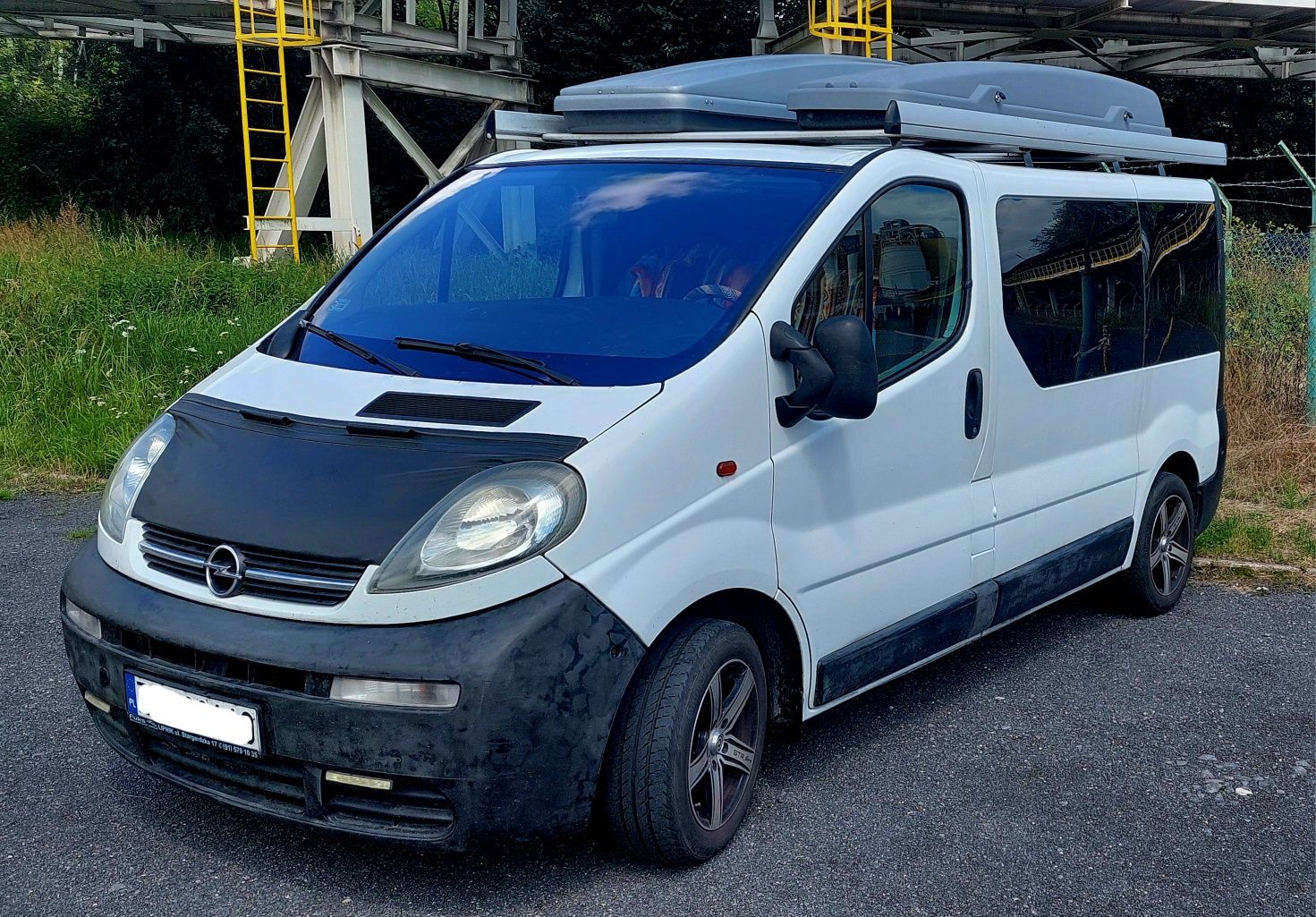 Opel Vivaro 2.0 benzyna + LPG kamper