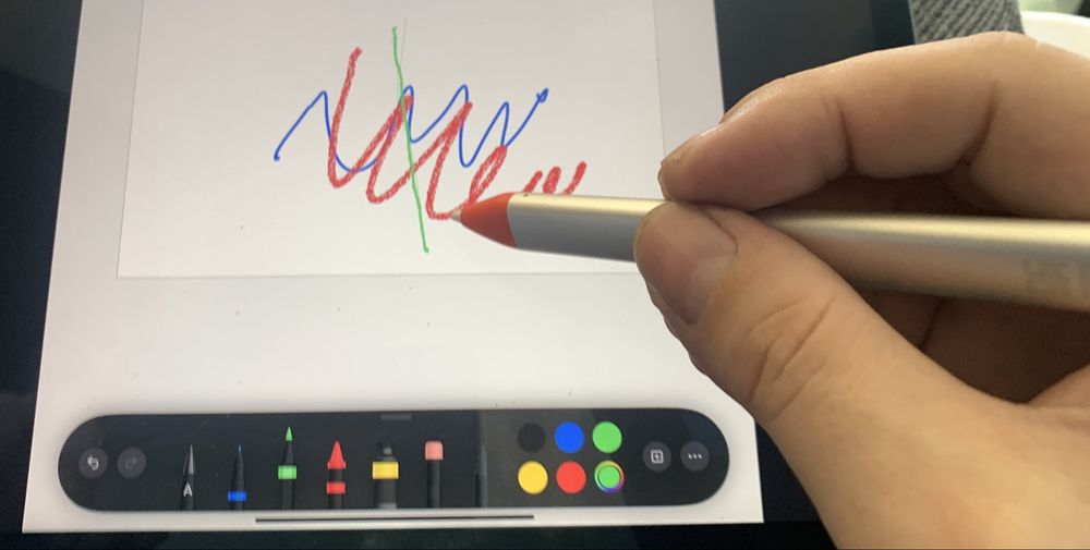 Lápis Digital Logitech Crayon para iPad