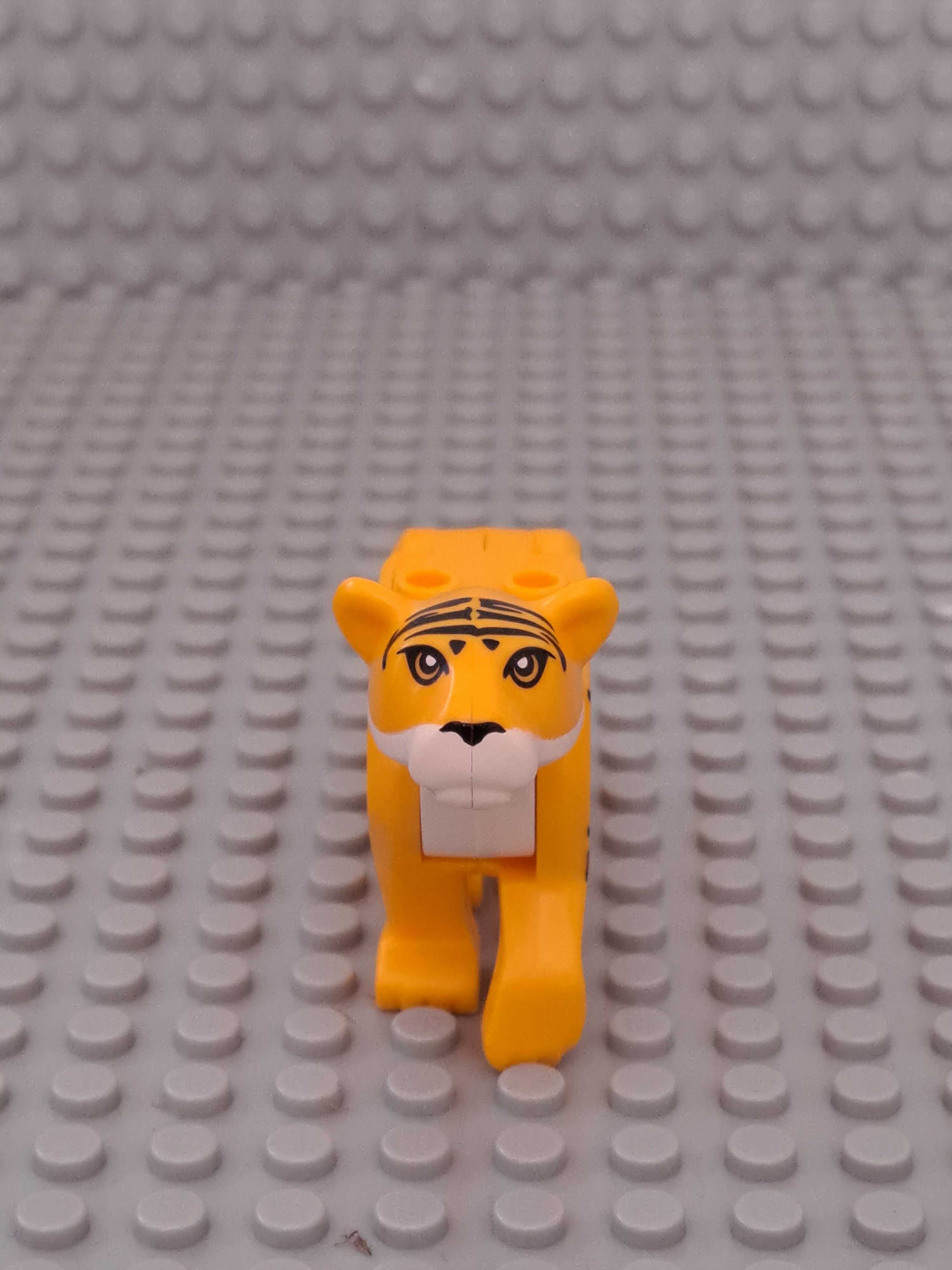 Tygrys Lego . Oryginalny z zestawu 60162