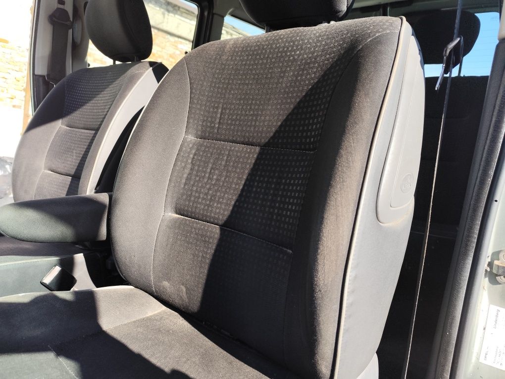 Peugeot partner Citroen Berlingo lift fotel kierowcy pasażera