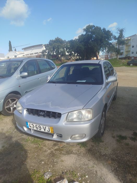 Hyundai acent bom