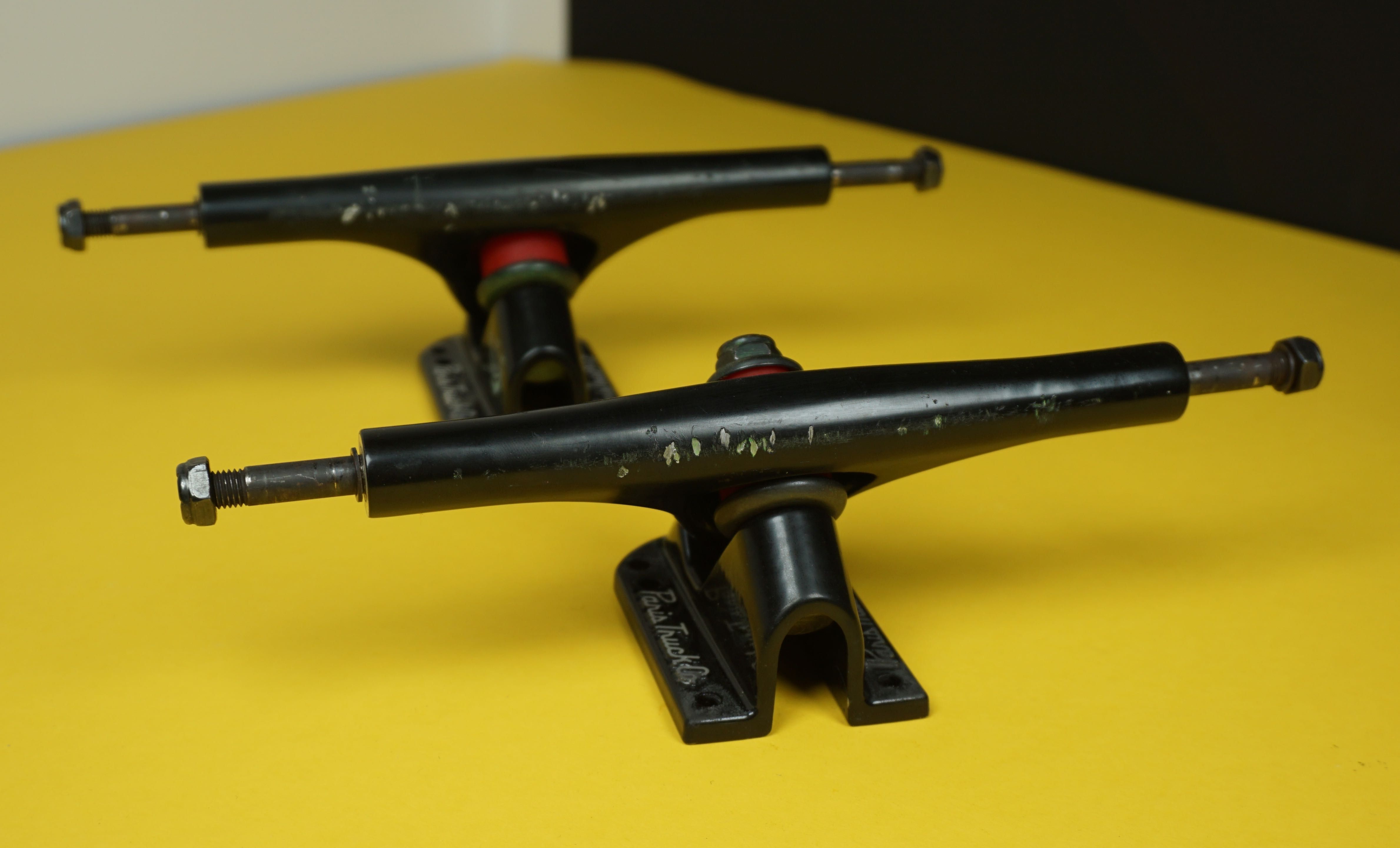 Trucki Longboard PARIS trucks V3 180MM 50° Black