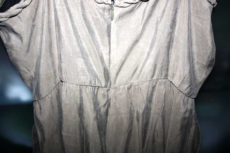 Macacão verde caqui da Zara tamanho L