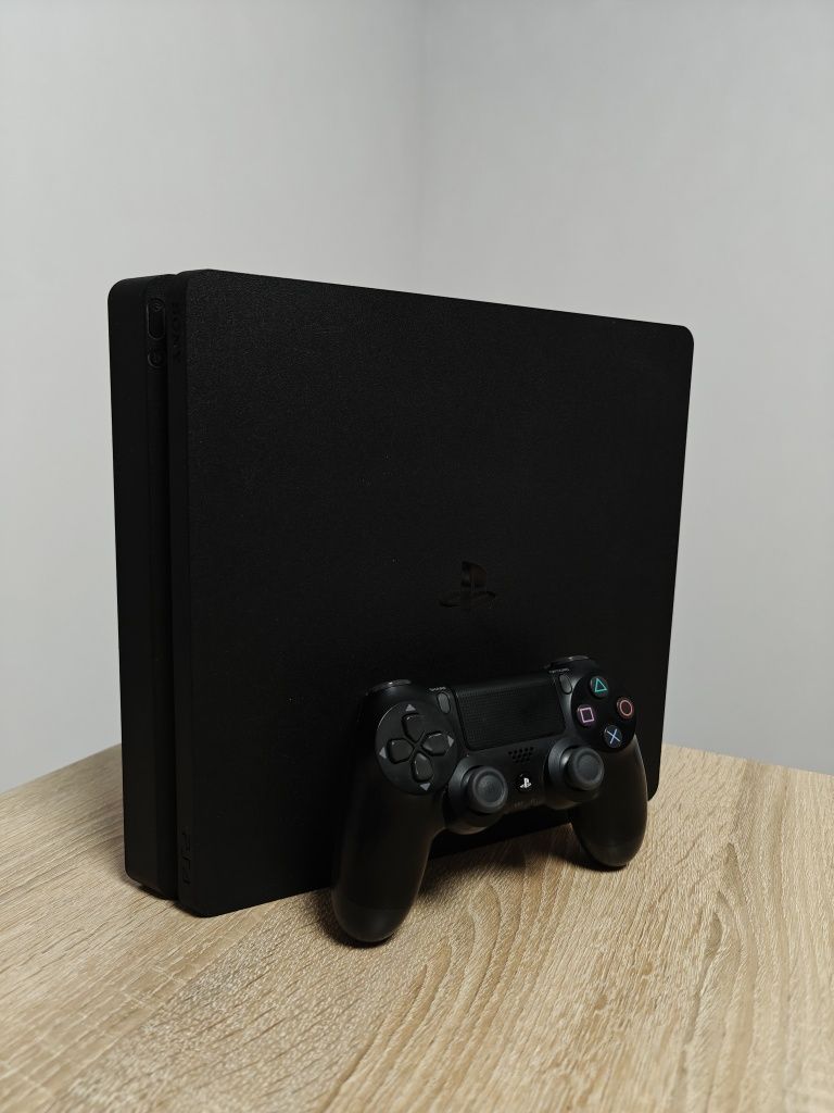 PS4 slim 500gb + pad + fifa23