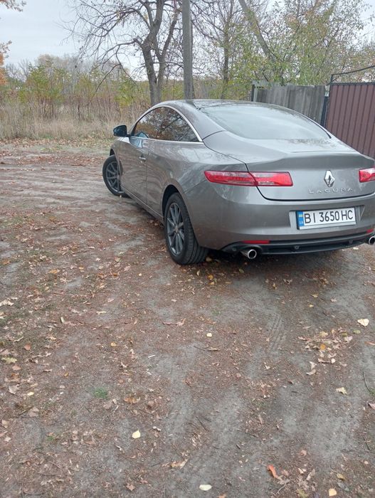 Рено лагуна спорт купе , обмін на авто з коробкою автомат