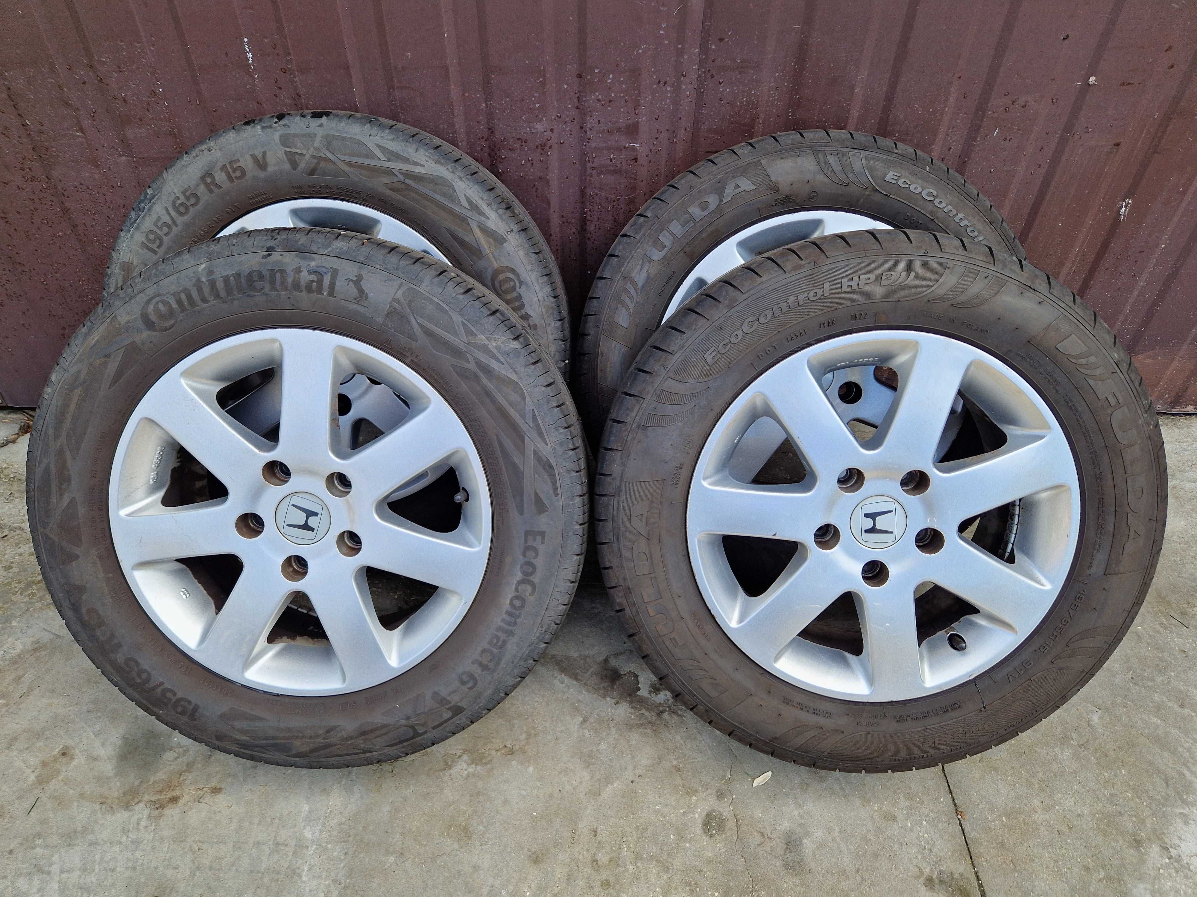Felgi Koła Honda Accord, Civic CR-V, CR-Z 5x114,3 ET45 Lato 195/65/R15