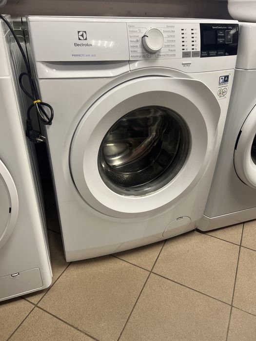 Пральна машина Electrolux