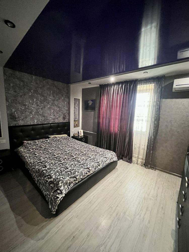 Продаж 3 кімнатної квартири в Центрі, вул. Садова