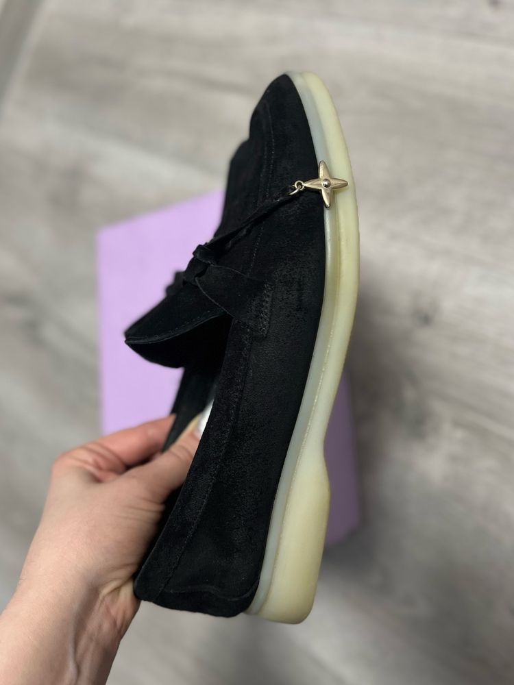Чорні замшеві жіночі лофери espacio / женские трендовые лофери не zara