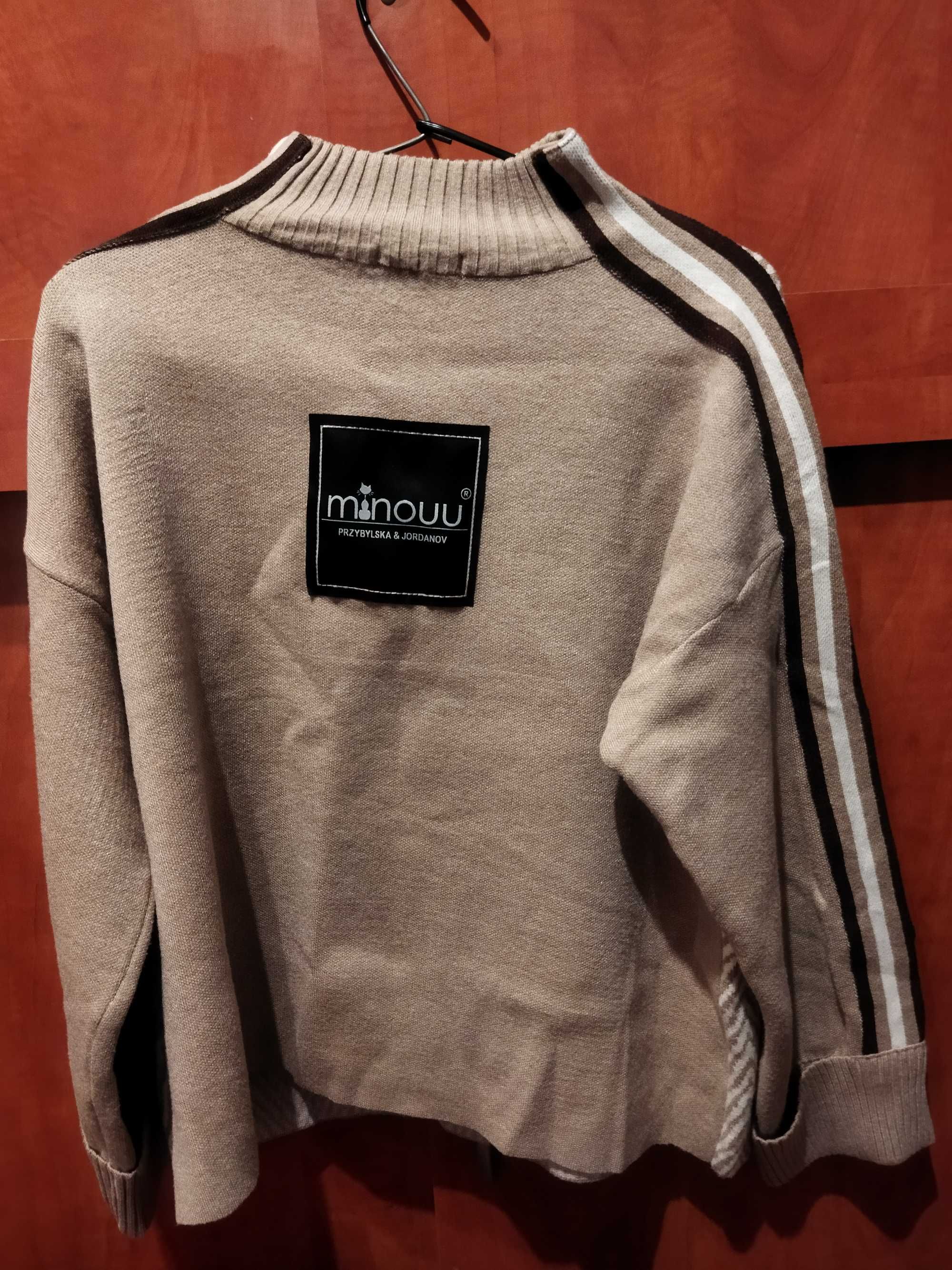 Sweter Minouu Noelle