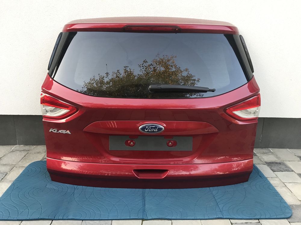 Ford Escape Kuga, кришка багажника дверь ляда в зборе в наличии