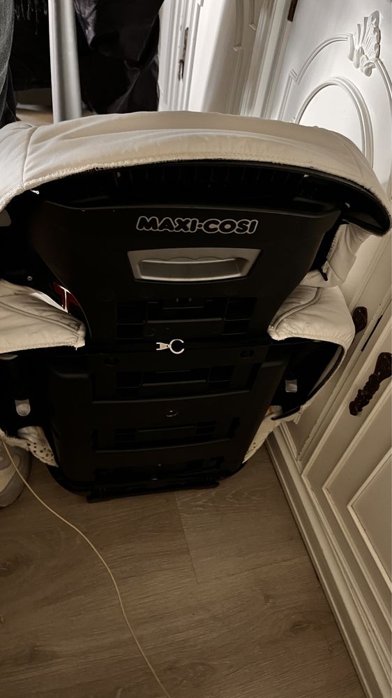 Cadeira Maxi Cosi Rodi XP 15-36 kg