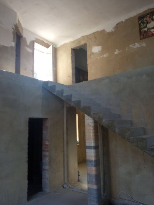 Рахни-Лісові Новий СУЧАСНИЙ Будинок 170 м2 з Мансардою та зручностями.