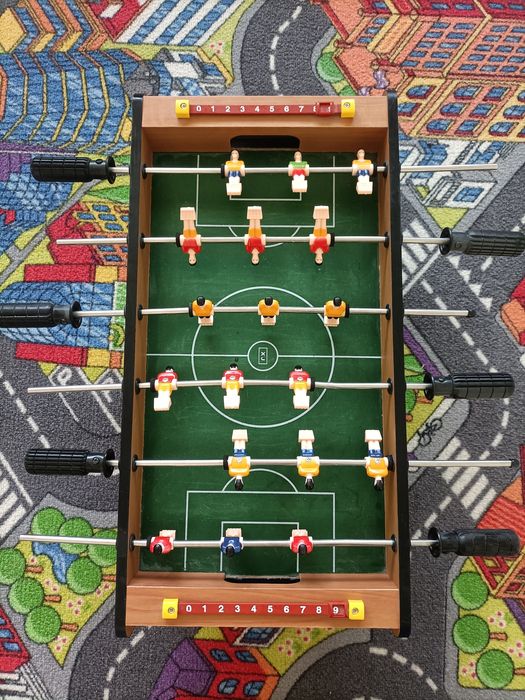 Piłkarzyki drewniane