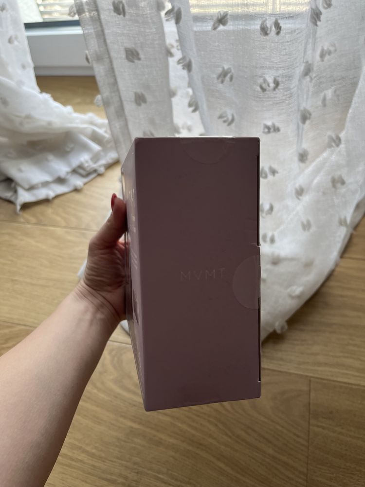 Stacja ładująca do iPhone, iwatch oraz airpodsow nowa
