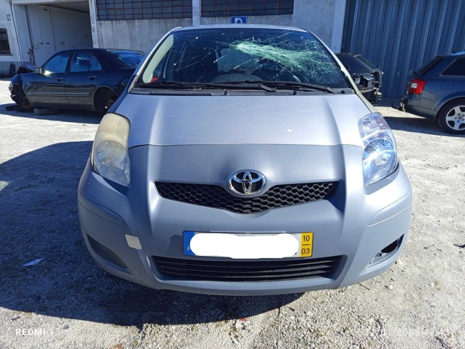 Para peças Toyota Yaris P9 1.0 VVT-I ano 2010