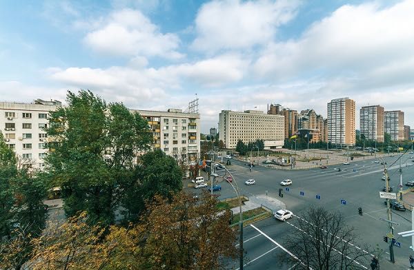 Печерськ, Центр, 4-кімн. сучасна квартира