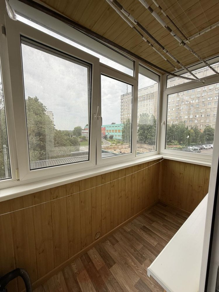 Продам 2 кім. Квартиру Вул.Чкалова.Днс низ