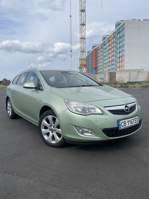 Продам Opel Astra Sports