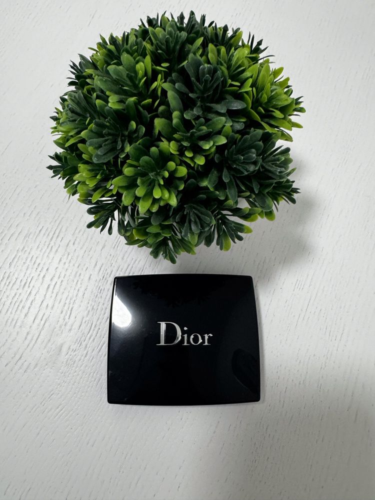 Румяна Dior б/у оригінал