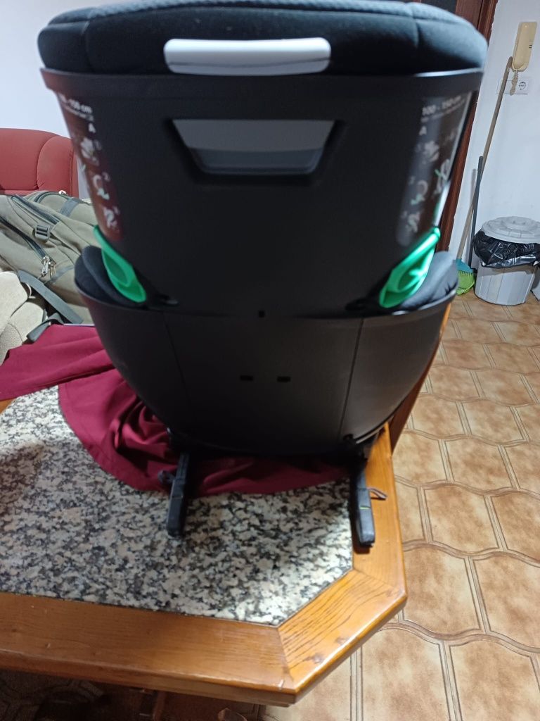 Cadeirinha de criança Chico