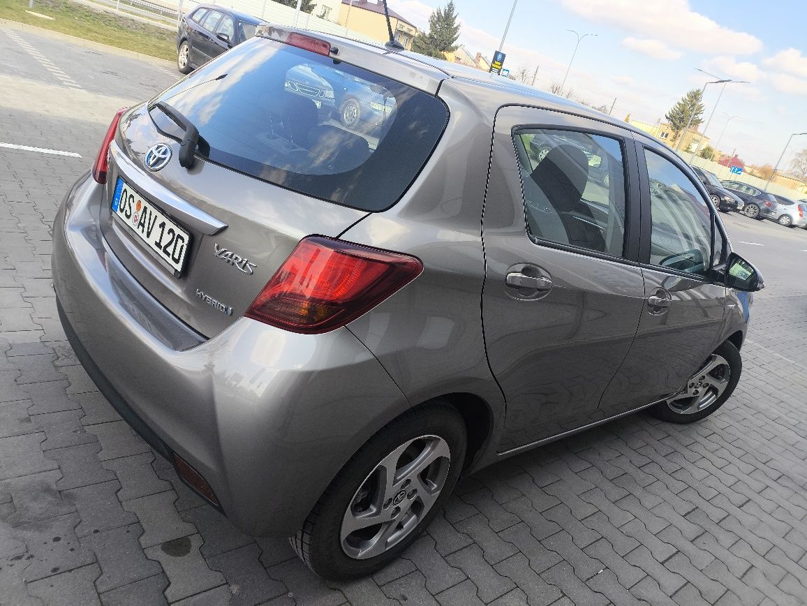 Toyota Yaris Hybrid 1,5, z Niemiec, zadbany, idealny!