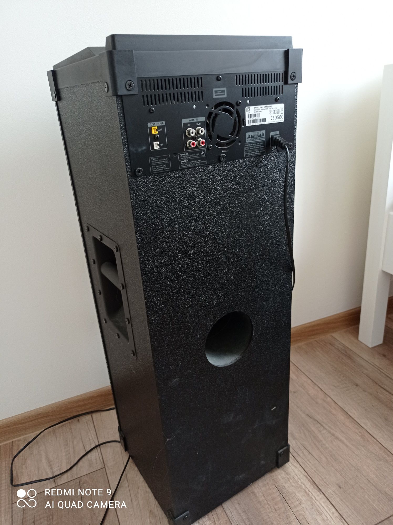 Philips NTX400, mocny głośnik idealny na imprezy lub domówki