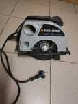 Wyrzynarka elektryczna piła tarczowa Black Decker BD846  850 W