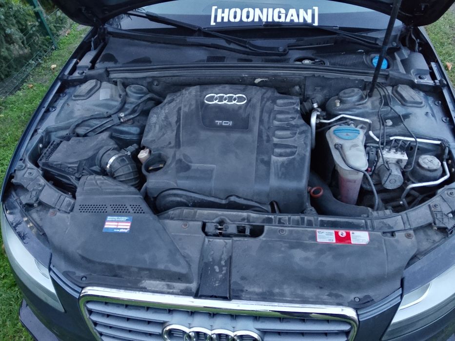 Sprzedam/wymienię Audi a4 b8 2.0 Tdi 143 km 2009 rok Avant dobrze wyp