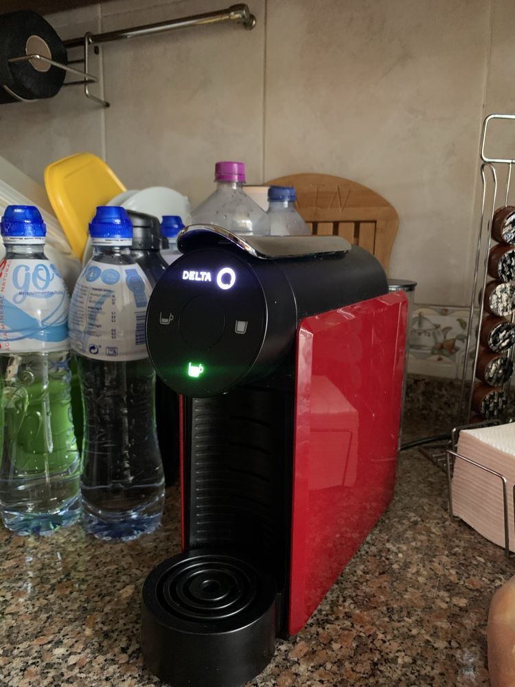 máquina de café delta Q