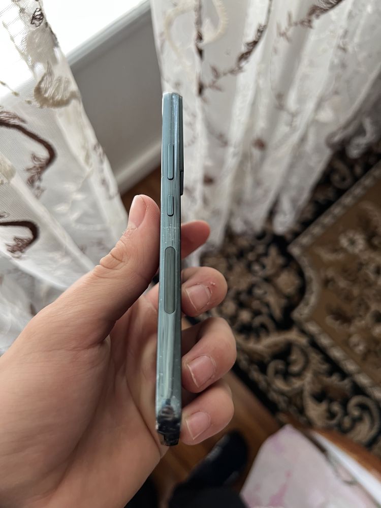 Продам samsung s22