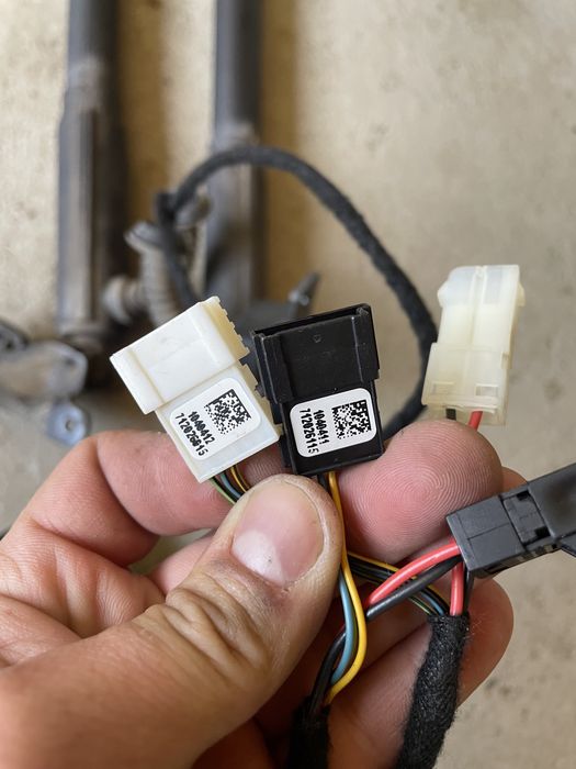 7332695 7332696 bmw е70 електро амортизатор кришки багажніка