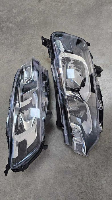 Фара левая правая Citroen C-Elysee Сітроен Ц-Еліз 17-