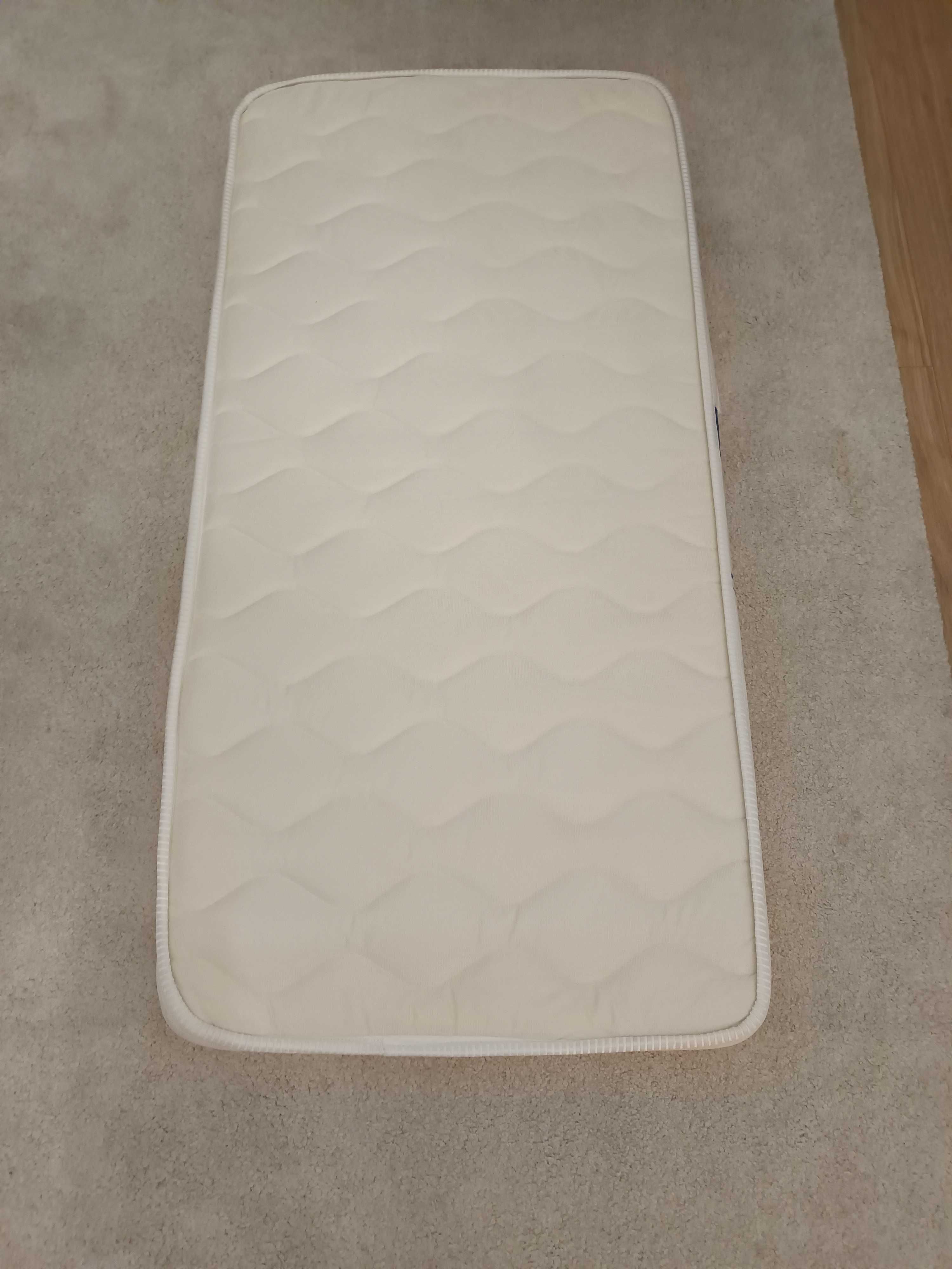 Vendo colchão de cama de criança em excelente estado