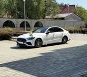 Samochód do ślubu Mercedes, biały