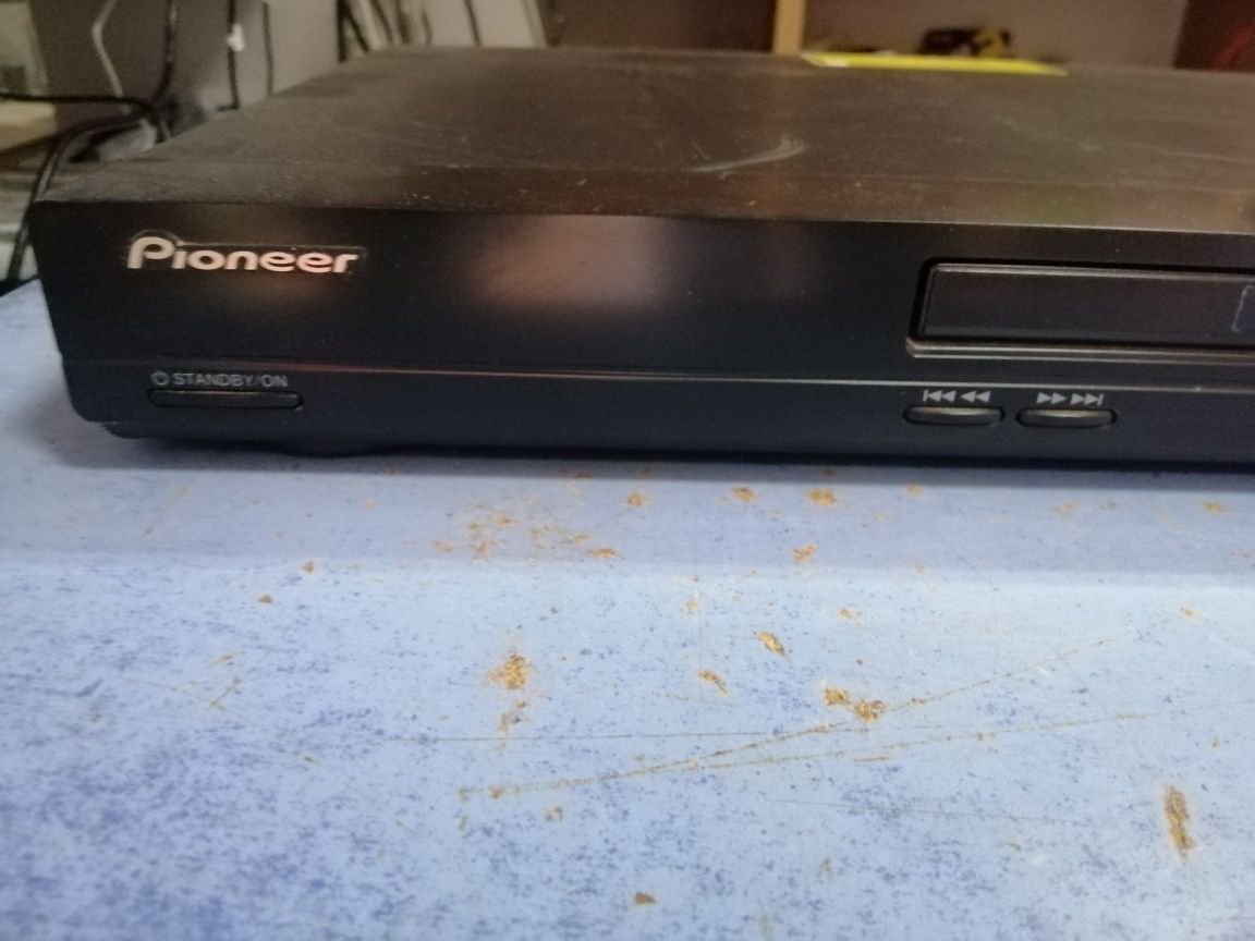 Pioneer  DV-360.  dvd  програвач дисків з Німеччини