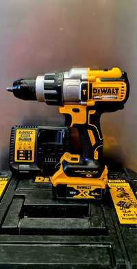 Потужний Шуруповерт DEWALT dcd996