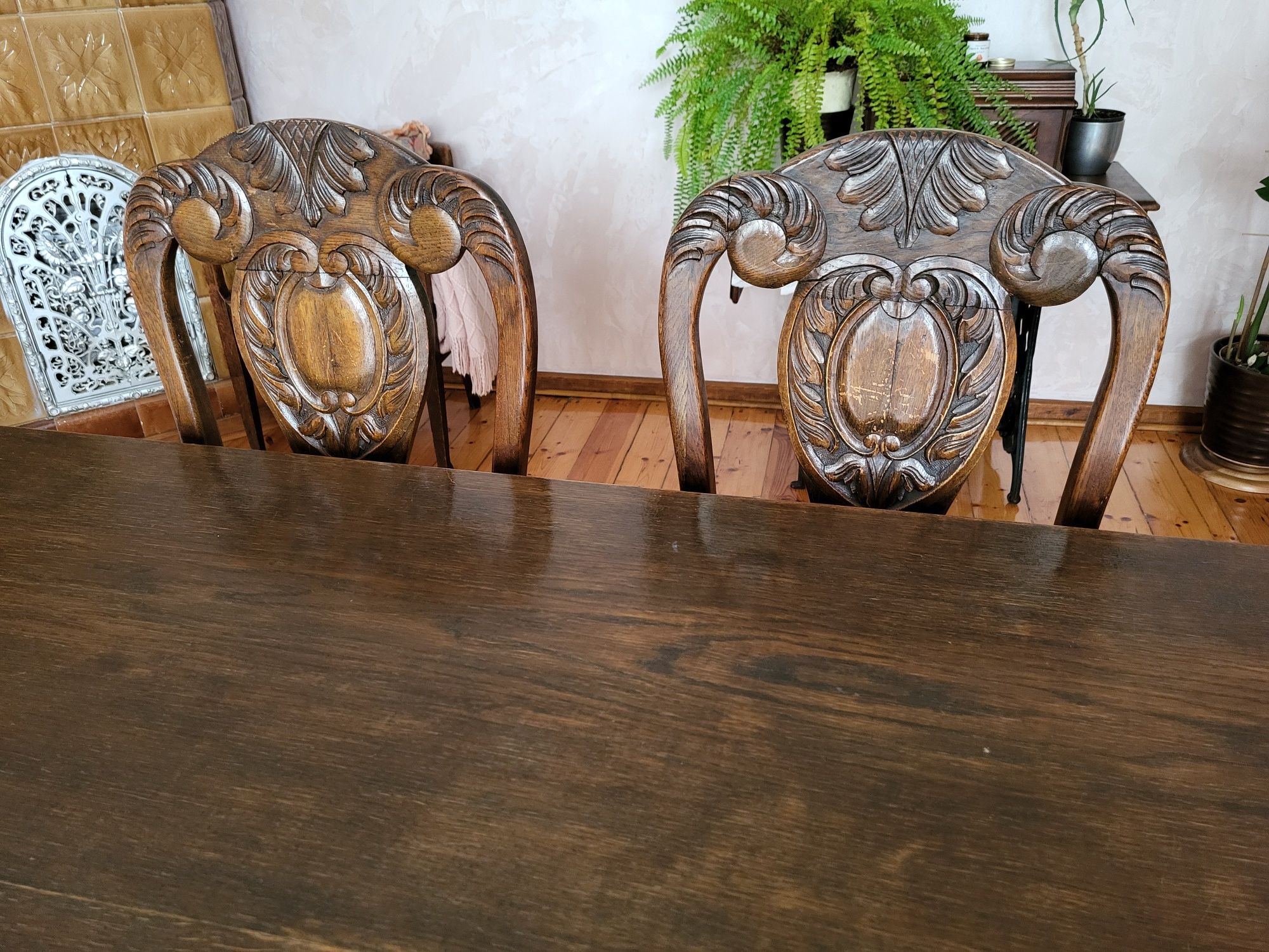 Stylowy komplet jadalniany – stół + 6 krzeseł + 2 fotele