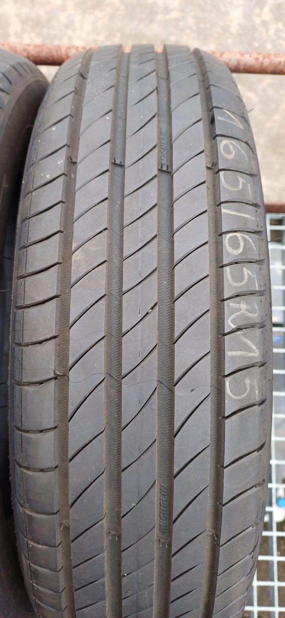 165/65R15 81T MICHELIN , komplet opon letnich używanych.