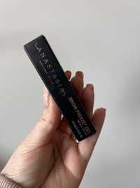 Anastasia Beverly Hills brow freeze gel